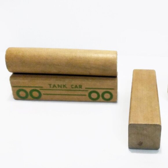 Vintage 1940's/50's Holgate 7 Wooden Train Pieces-Replacements/Add Ons - Picture 3 of 14